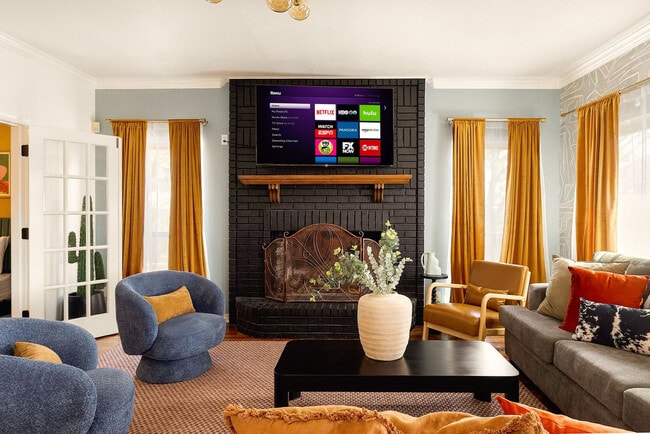 Building Photo - 13702 Yellow Oak Cir Unit SI ID1369235P