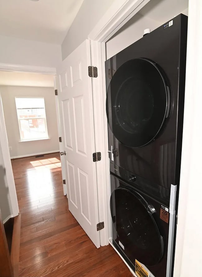 Photo - 5012 Silver Hill Rd