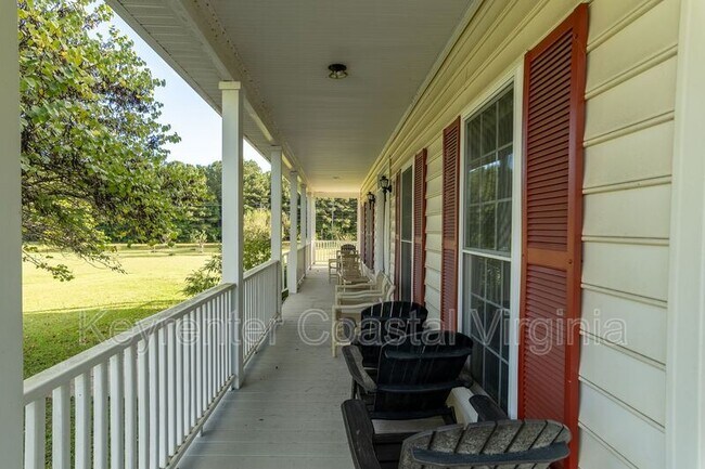 Photo - 15470 Turner Dr