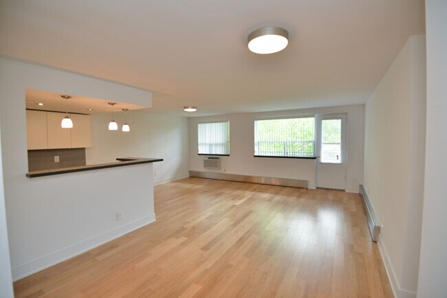 36 Castle Frank Rd