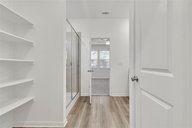 Photo - 5901 Jennifer Pasture Path