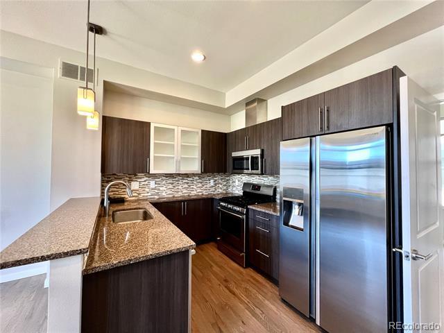 Photo - 2170 S Josephine St