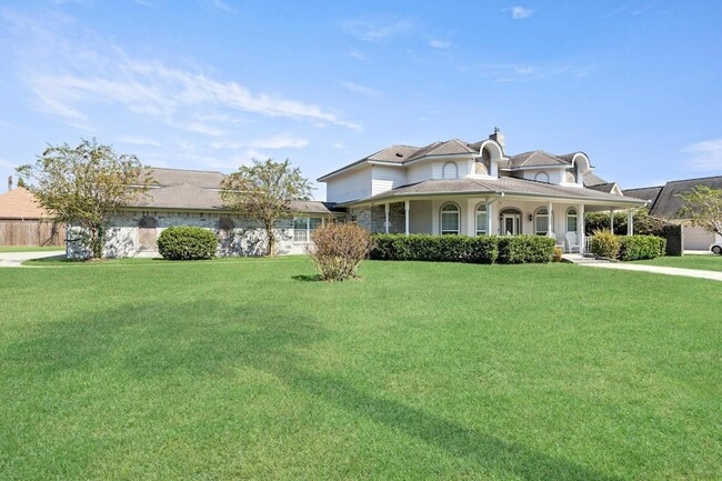 Photo - 100 Dillons Way