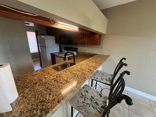 Photo - 941 Coral Club Dr Unit 941