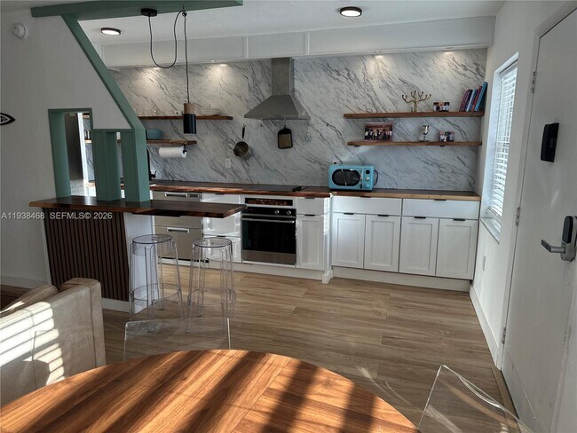 Photo - 1860 Venice Park Dr Unit 105