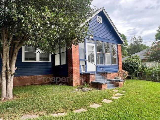 Building Photo - 927 Neill Dr Rental