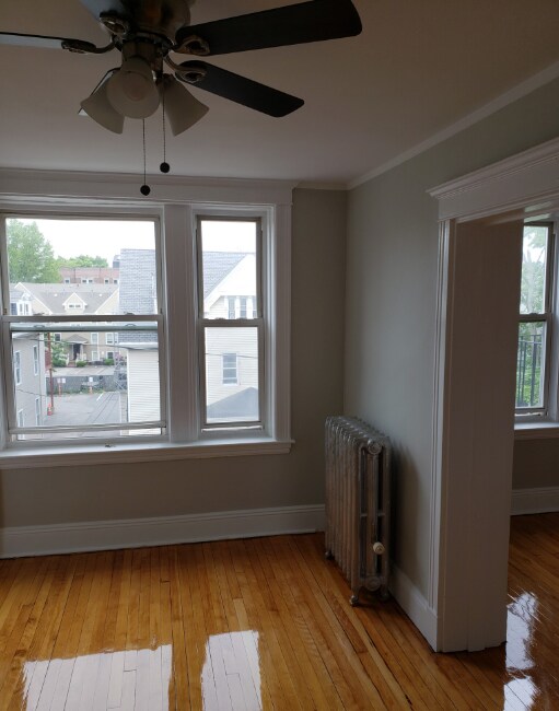 Photo - 11 Farrington Ave Unidad #1-5