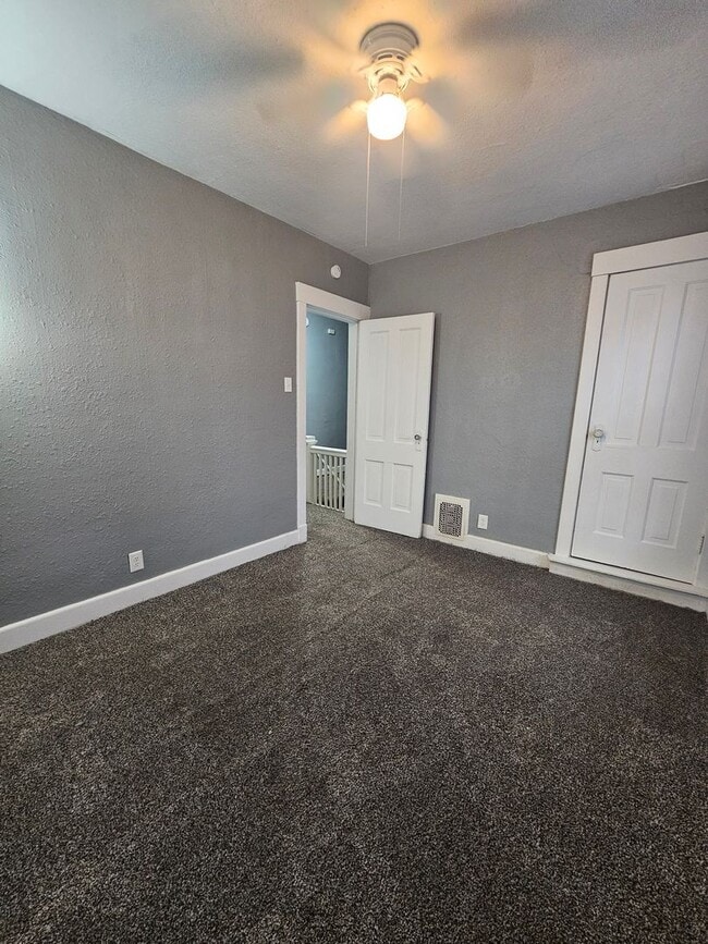 Photo - 606-608 W 9th Street Unit 608 W 9th St.