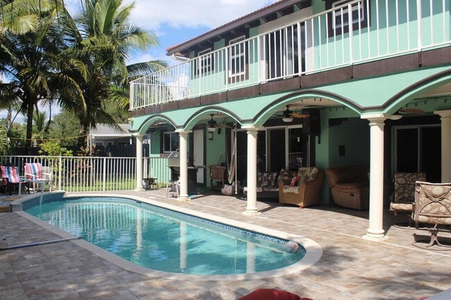 Photo - 13847 Geranium Pl