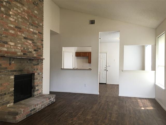 Photo - 10328 Woodleaf Dr