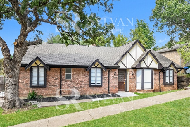 Building Photo - Turn the key. Enter. Smile. Repeat every day! Rental