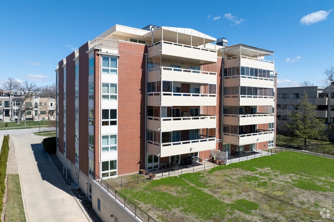 Apartamentos - Co-Op