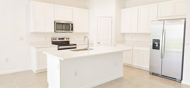Photo - 413 Silver Palm Dr