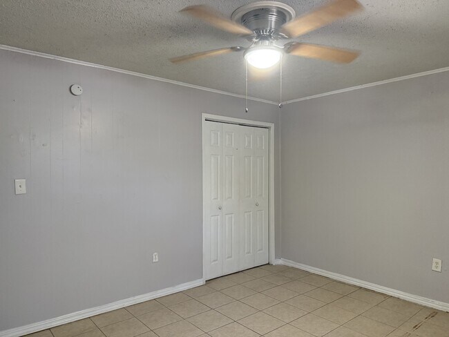 Photo - 1308 N McColl Rd