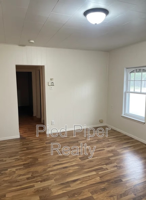 Photo - 810 E Shawnee St