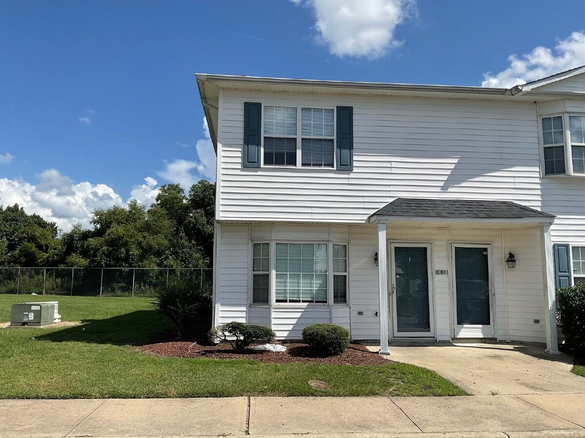 Photo - 3909 Sterling Pointe Dr