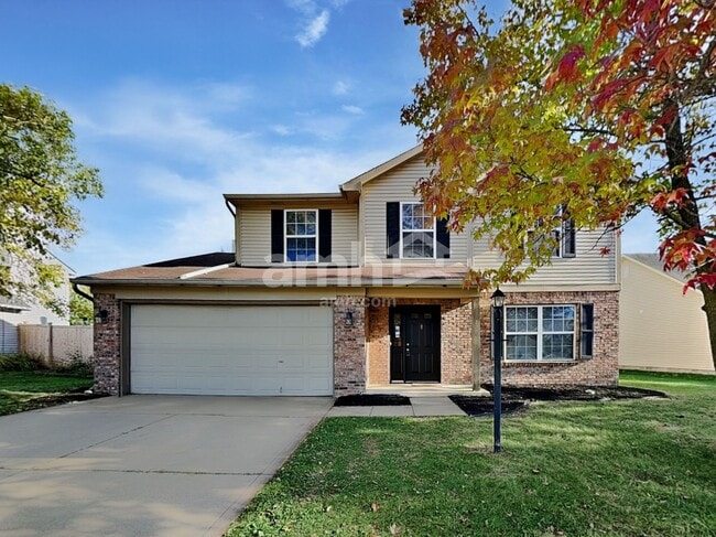 Building Photo - 127 Trails End