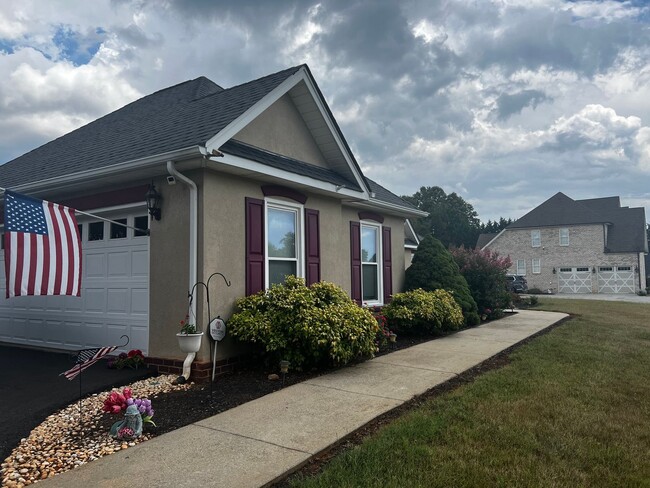 Photo - One Level Home in Bedford County