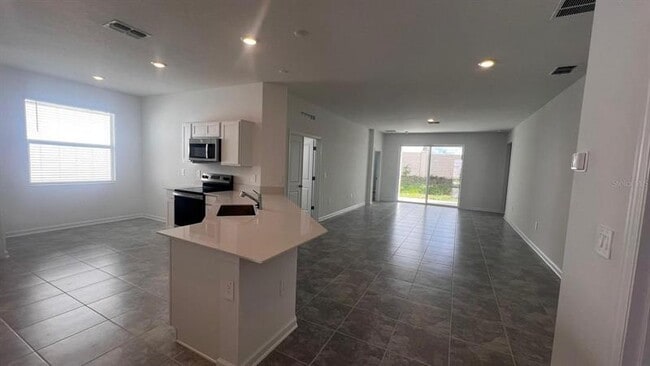 Photo - 2023 Punch Bowl Ave