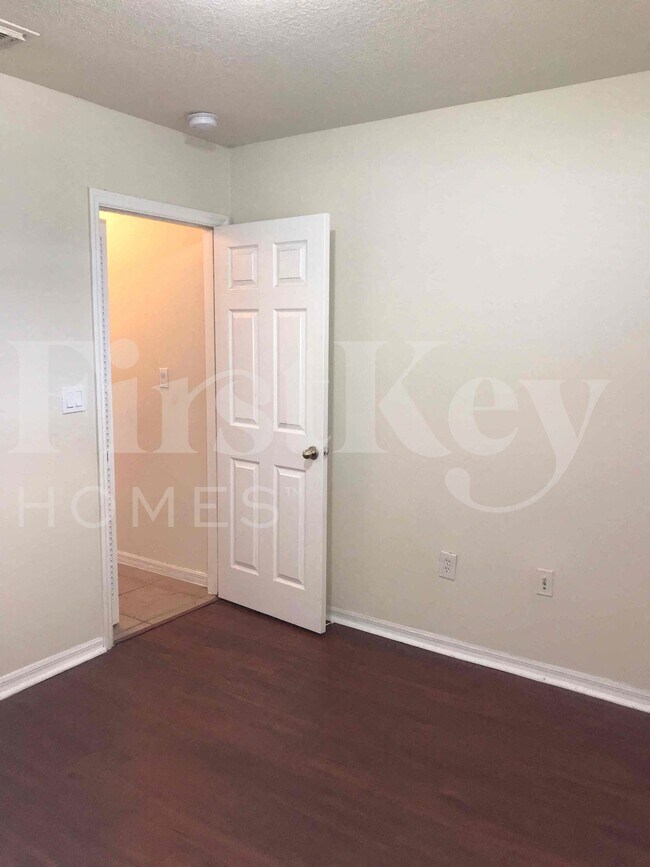 Photo - 2851 SW 193rd Terrace