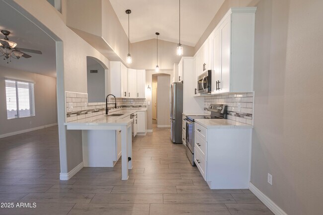 Photo - 1022 N Bogle Ave