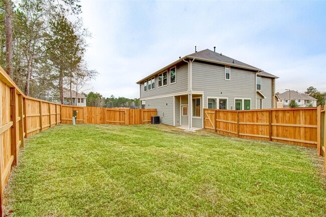 Photo - 332 N Spotted Fern Dr