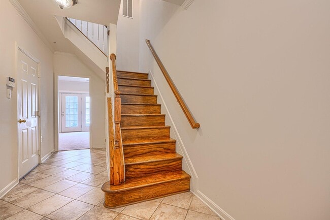 Photo - 239 Anvil Way