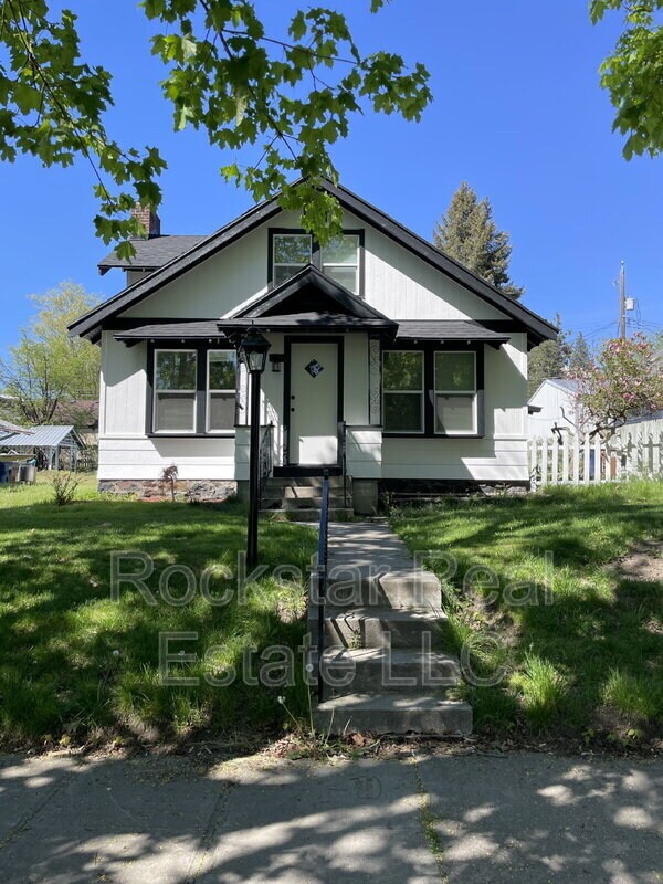 Photo - 214 W Euclid Ave