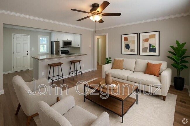 Building Photo - 813 S Blount St Rental