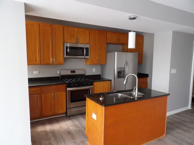 Photo - 6148-6150 S King Drive LLC