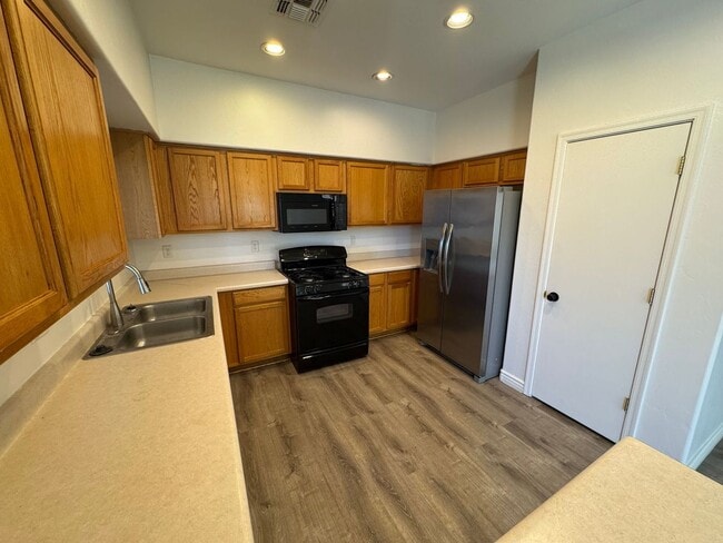 Photo - 454 E Placita Lezna