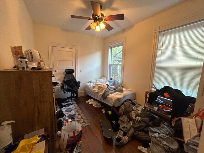 Photo - 112 Hillside St Unit 2