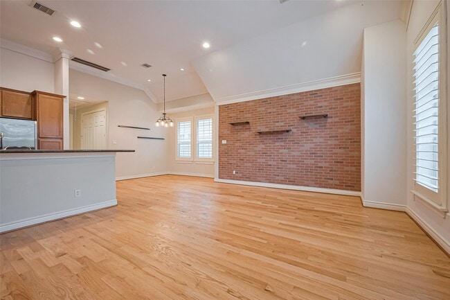 Building Photo - 2624 Starboard Point Dr