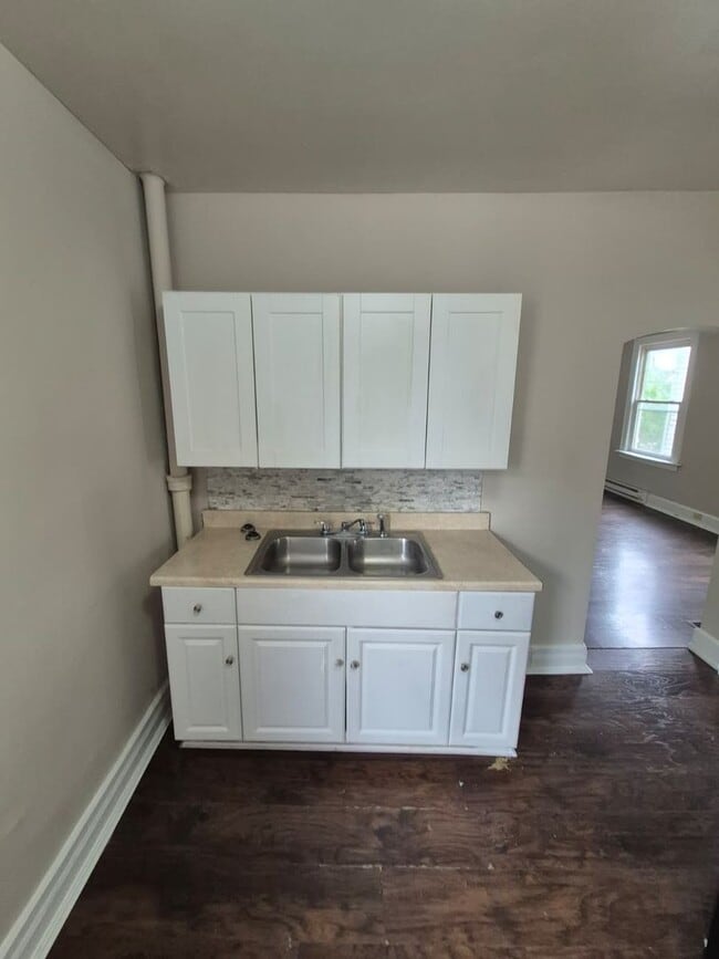 Photo - 215 Elm St Unit 215 Elm Street 3