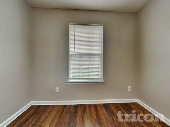 Photo - 80 Tinsley Cir