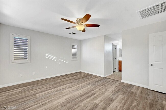 Photo - 514 Eresma St