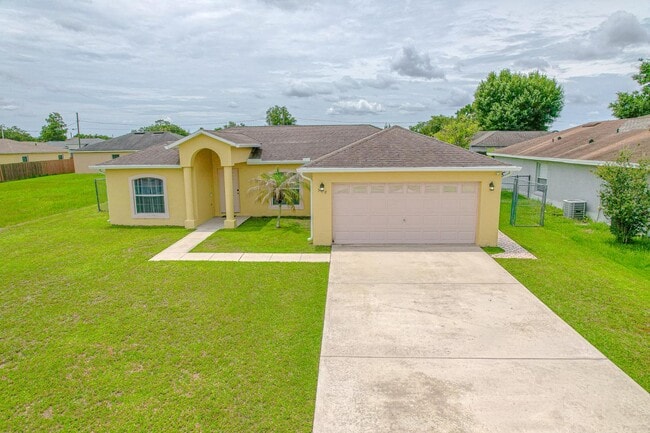 Building Photo - 509 Cardinal Dr