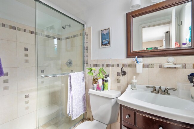 Photo - 714 NE 10th St Condo Unit 205