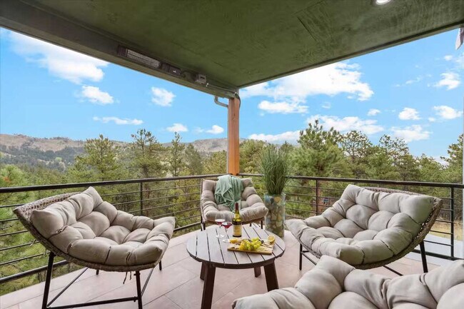 6186 Sunshine Canyon Dr Unidad SI ID1465703P