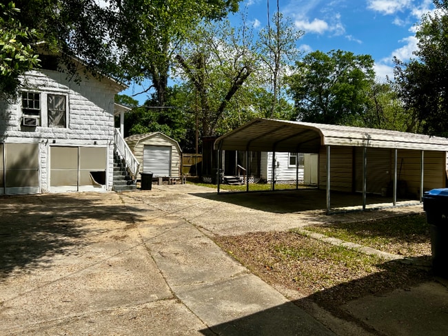 Photo - 308-310 S Bobcat Alley Unit 308 S Bobcat Alley