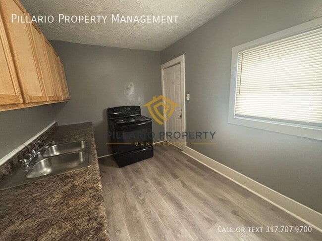 Photo - 706 N Bosart Ave