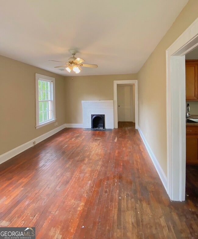 Photo - 234 Broad St