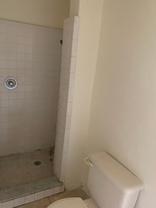 Photo - 2214 Northview St NE