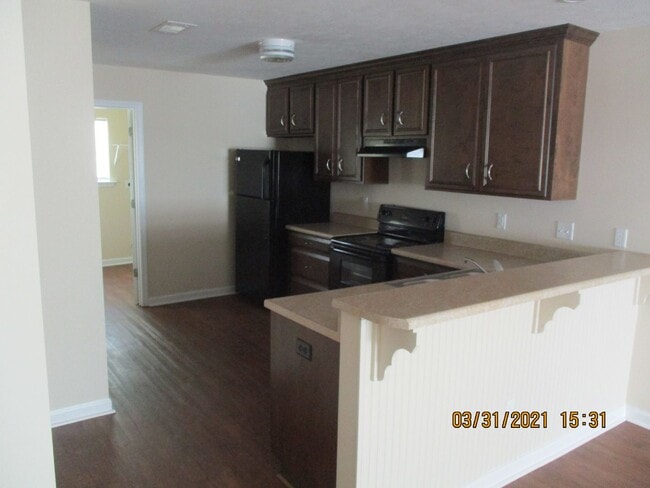 Photo - 127 Magnolia Ct