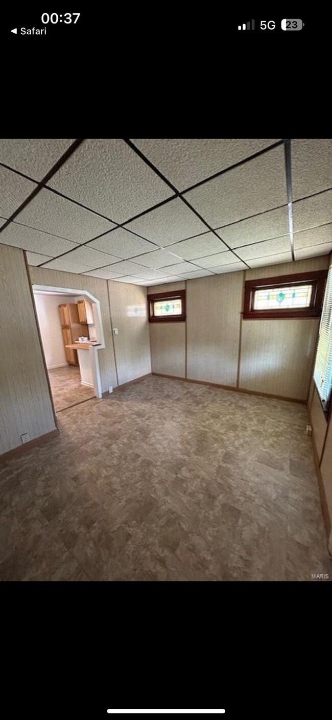 Photo - 4715 Thrush Ave