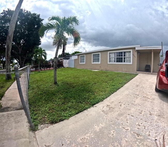 Photo - 5720 SW 38th Ct