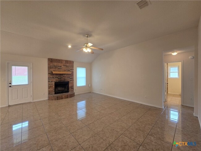 Photo - 5705 Mandalay Dr