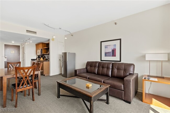 Building Photo - 29 Montelago Blvd Unit 302 Rental