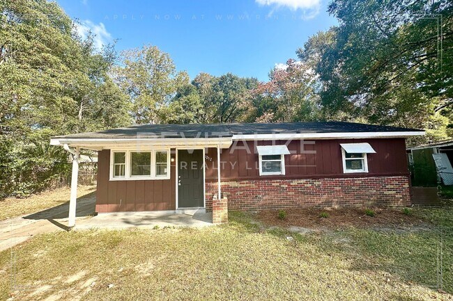 3 Bedroom/1 Bathroom Home in West Mobile! - 3 Bedroom/1 Bathroom Home in West Mobile!