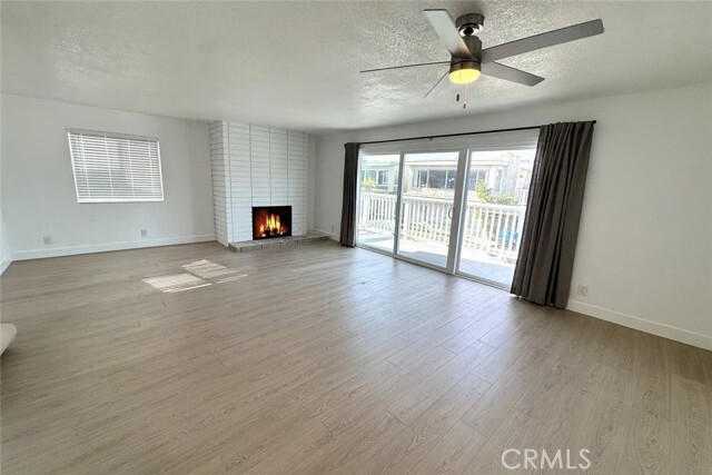 Photo - 122 46th St Unidad B